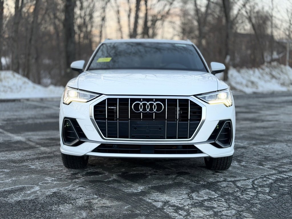 Used 2023 Audi Q3 2.0T Premium Plus w/ Premium Plus Package image 10