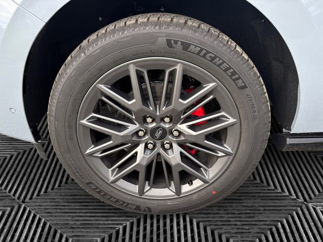 New 2025 Ford Expedition Max Platinum w/ Stealth Performance Package image 14