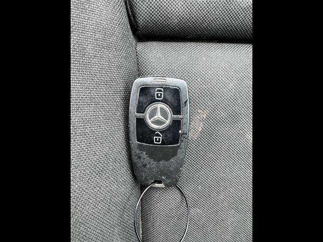 Used 2019 Mercedes-Benz Sprinter 1500 image 34
