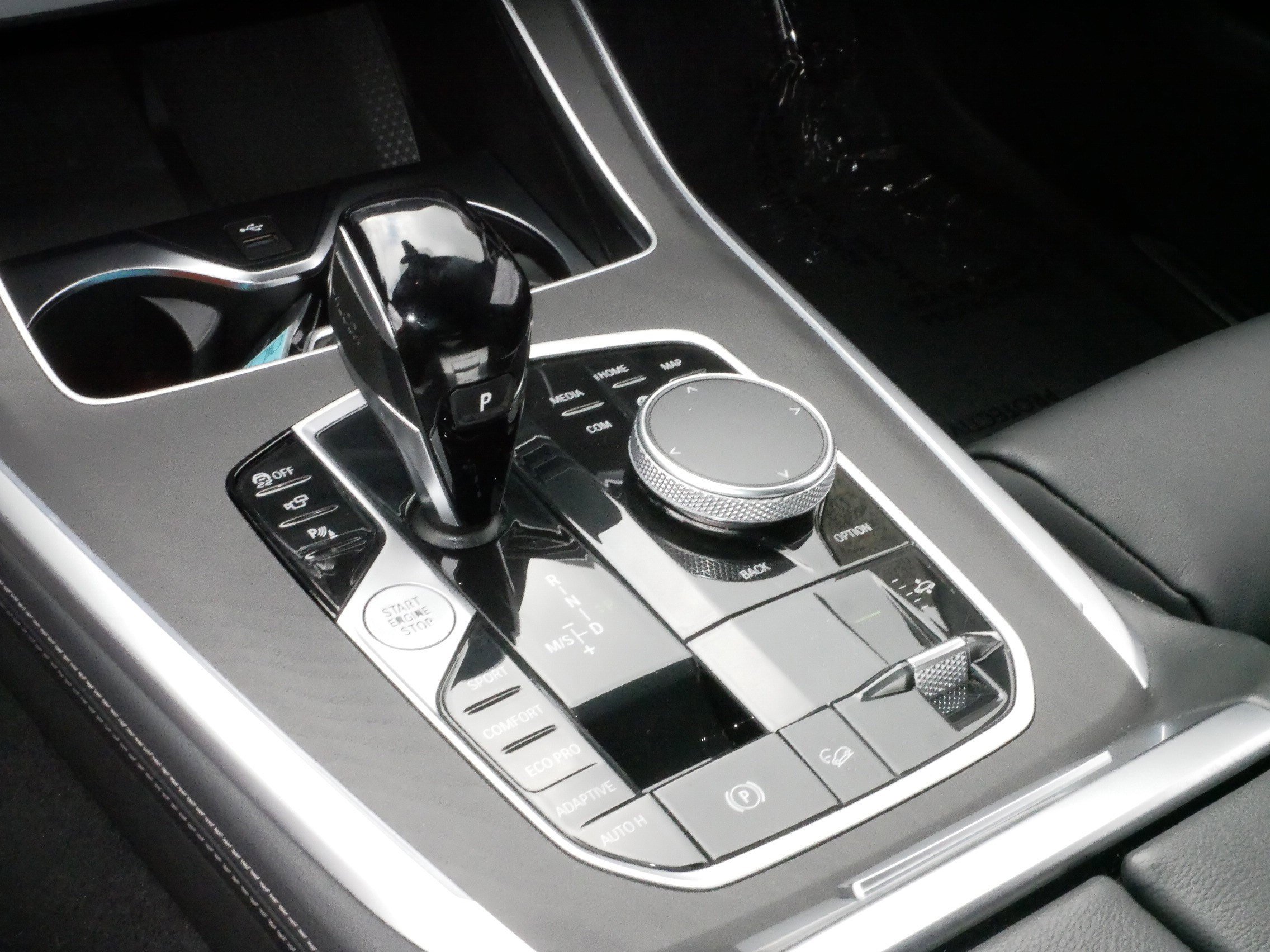 Used 2022 BMW X7 xDrive40i w/ M Sport Package image 24