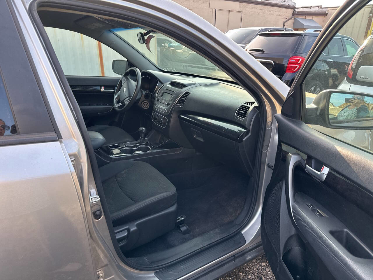 Used 2014 Kia Sorento LX image 7