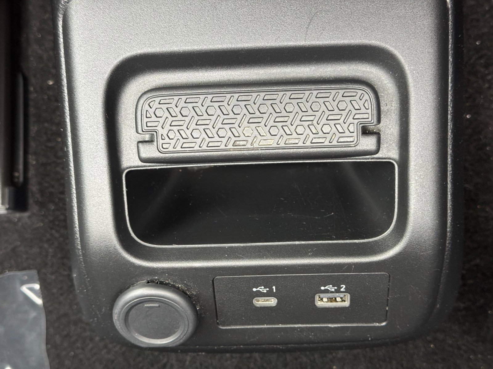 Used 2023 Nissan Ariya Engage image 28