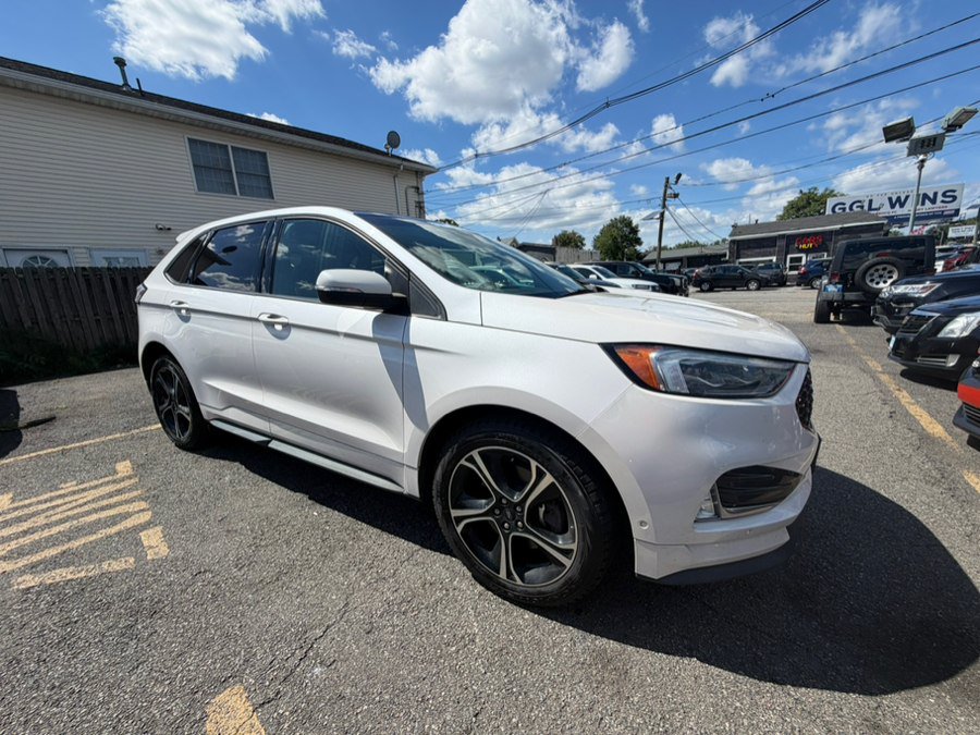 Used 2019 Ford Edge ST w/ Equipment Group 401A AWD/4WD image 3