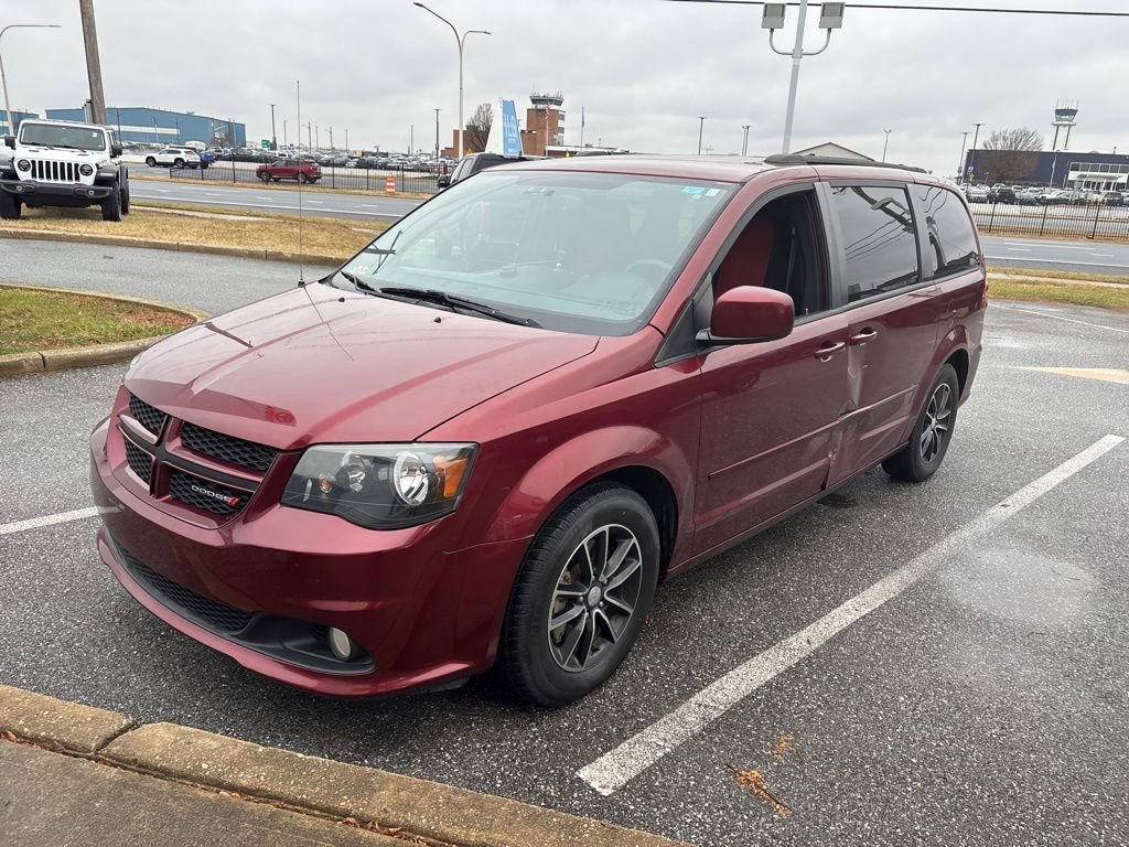 Used 2017 Dodge Grand Caravan GT image 4