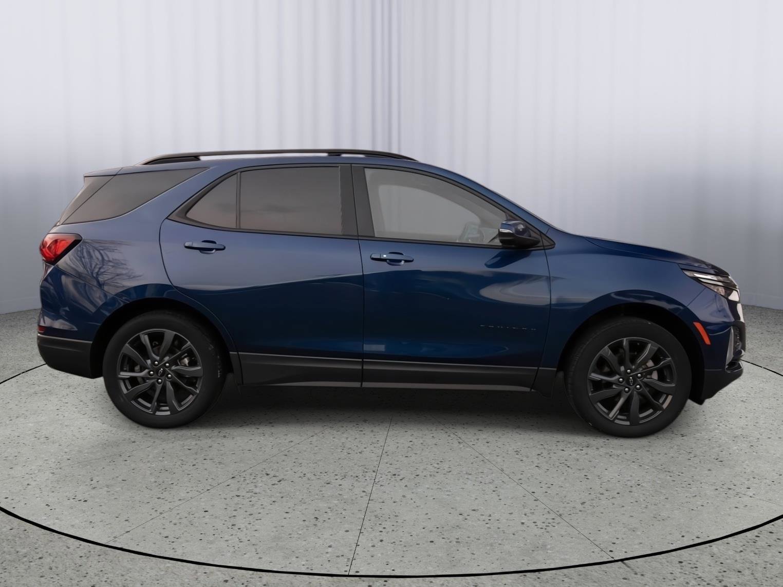 Used 2022 Chevrolet Equinox RS w/ Infotainment Package image 22