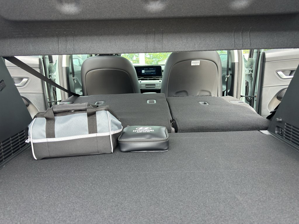 New 2026 Hyundai Kona Limited FWD image 38