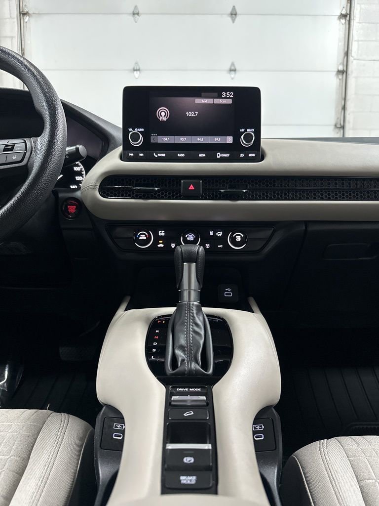 Used 2024 Honda HR-V LX image 24