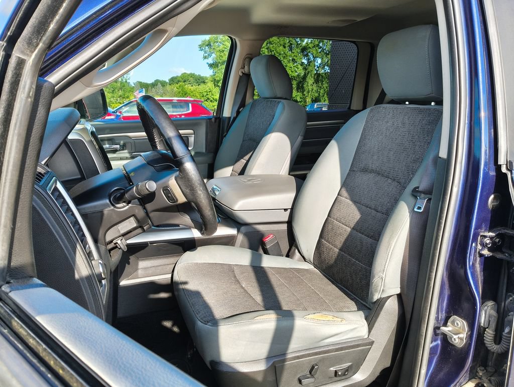 Used 2016 RAM 1500 Outdoorsman AWD/4WD image 2
