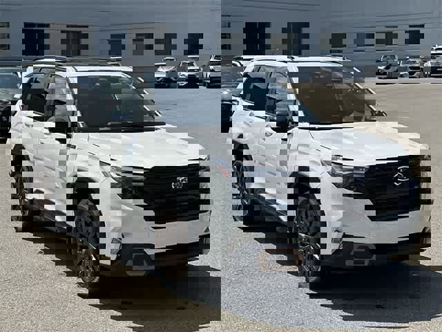 Used 2025 Subaru Forester Sport image 28