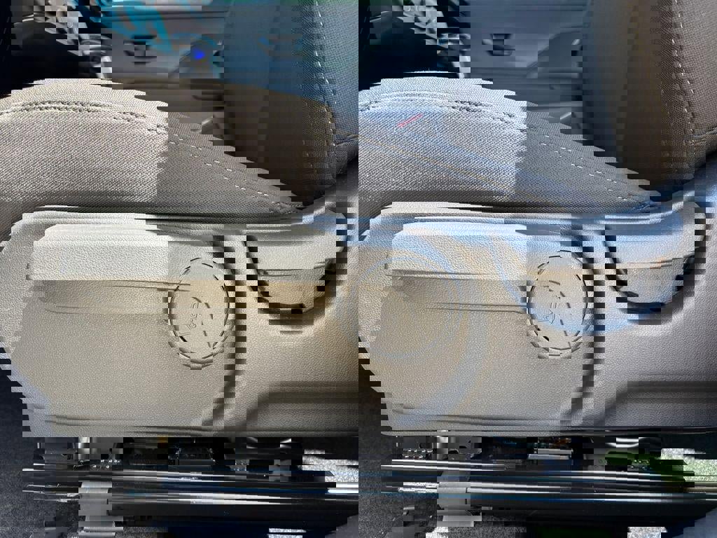 New 2026 Hyundai Kona SE image 42