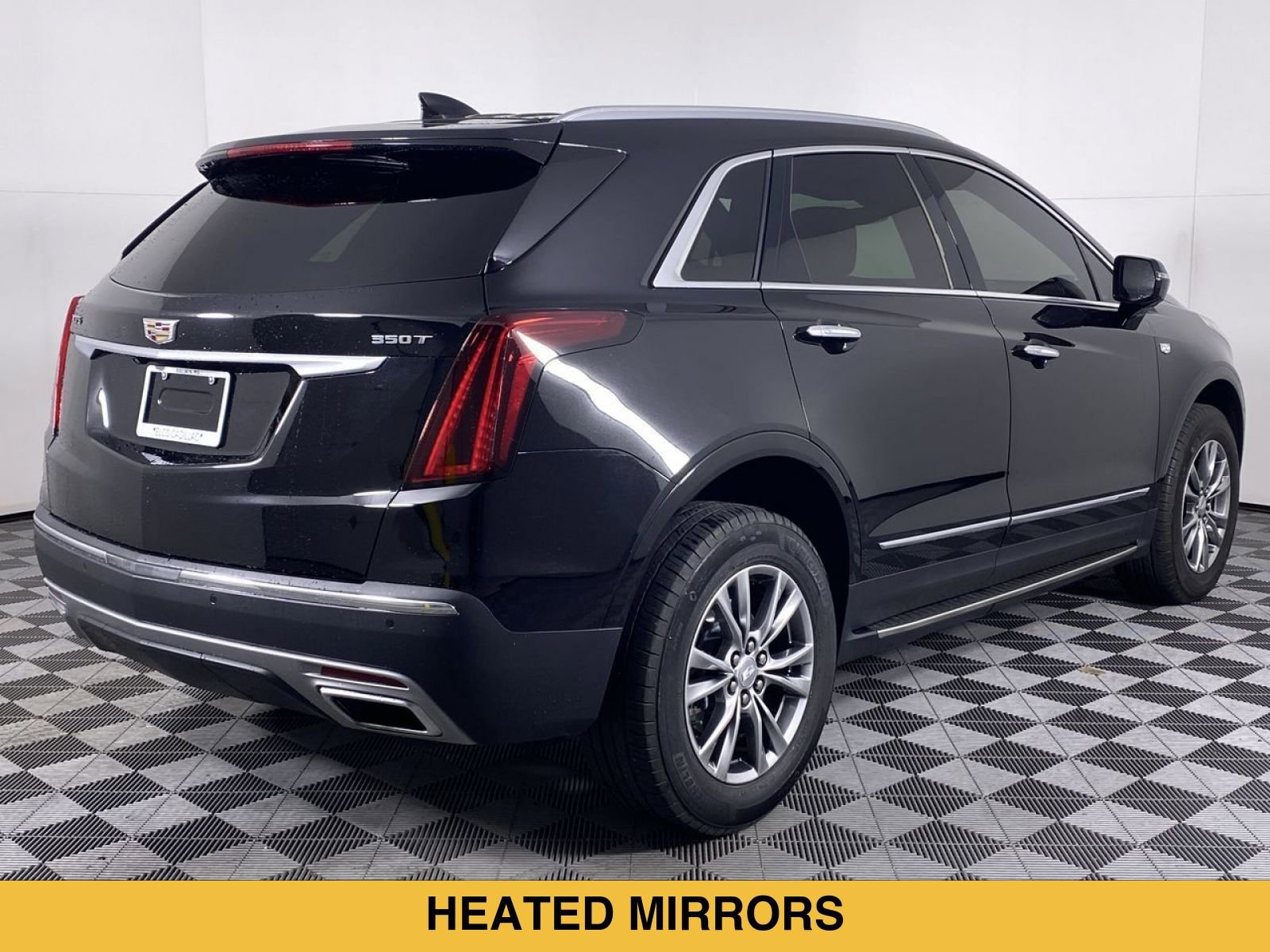 Certified 2023 Cadillac XT5 Premium Luxury FWD image 20