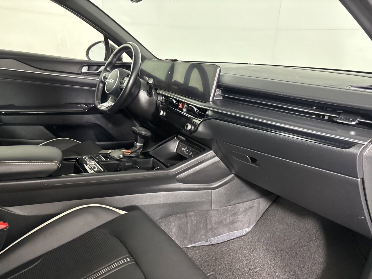 Used 2025 Kia K5 GT-Line image 29