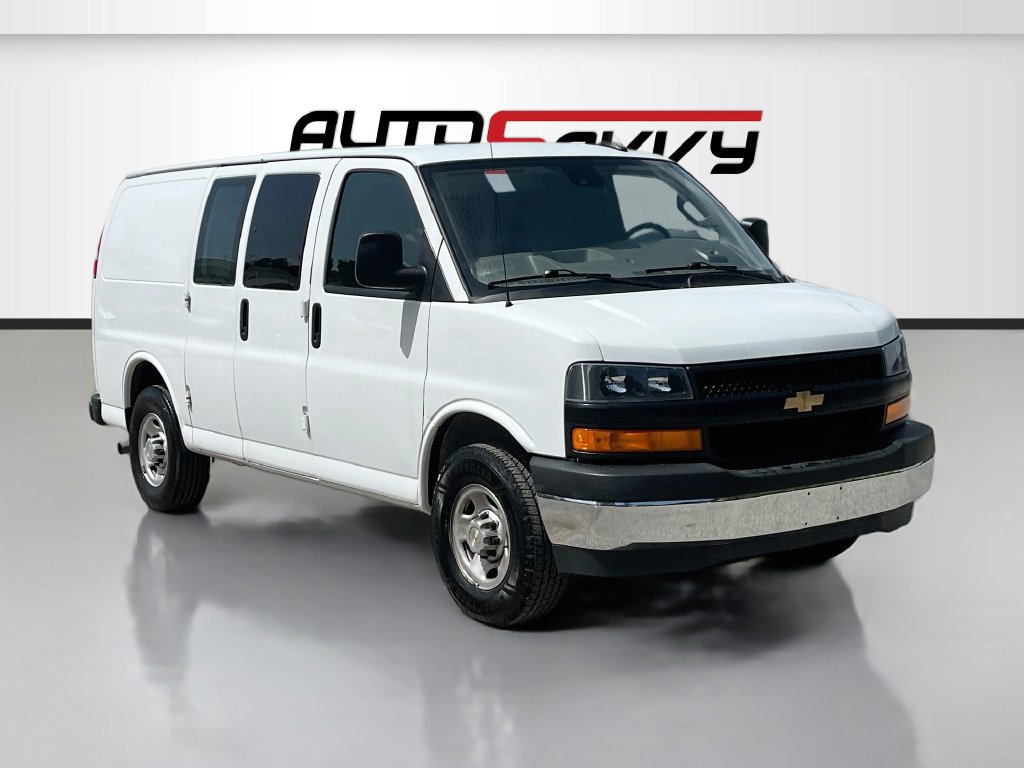 Used 2024 Chevrolet Express 2500 w/ Driver Convenience Package RWD image 1