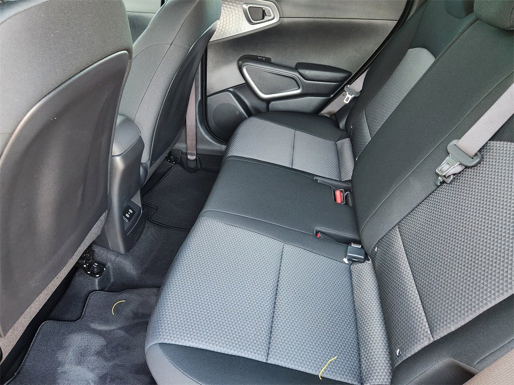 New 2025 Kia Soul S image 37