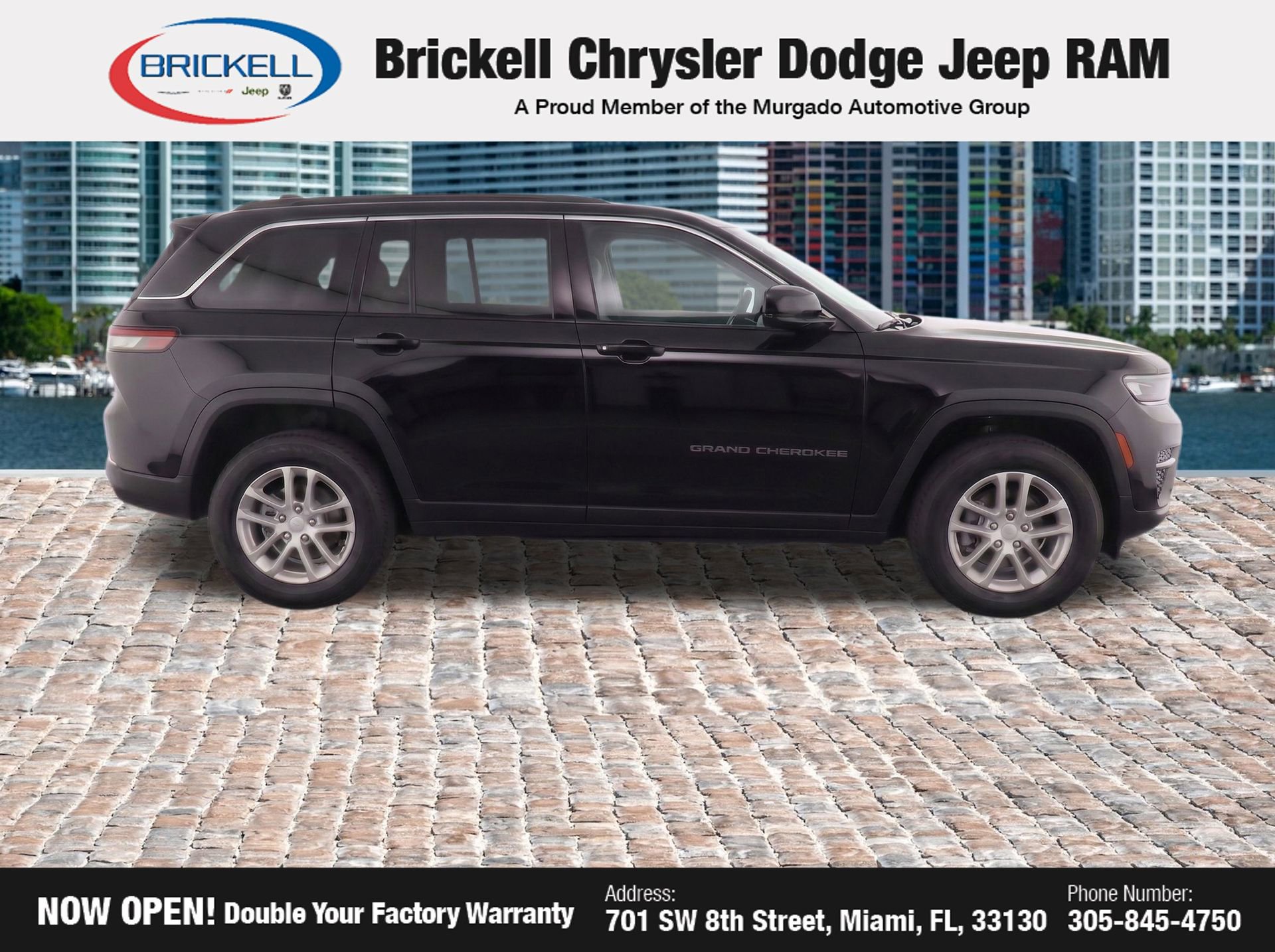 Used 2025 Jeep Grand Cherokee Laredo X RWD image 3