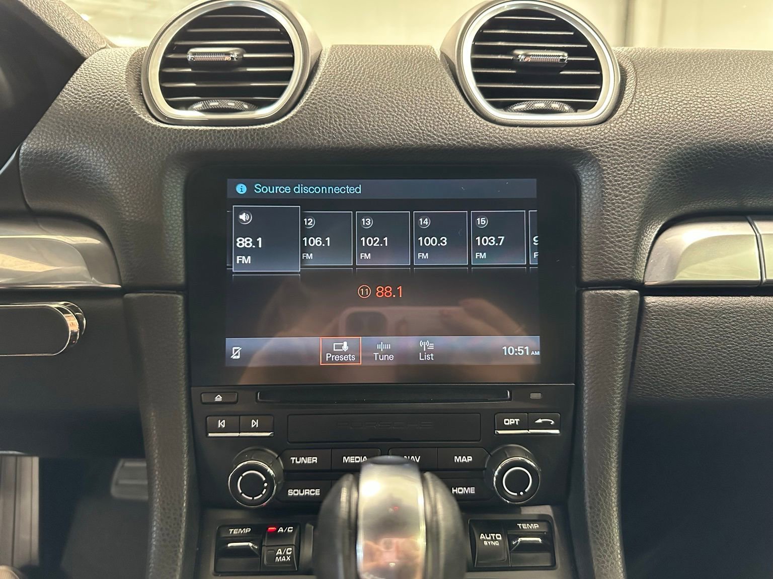 Used 2021 Porsche 718 Cayman image 25