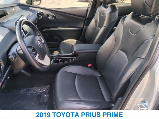 Used 2019 Toyota Prius Prime Premium w/ Carpet Mat Package FWD image 20