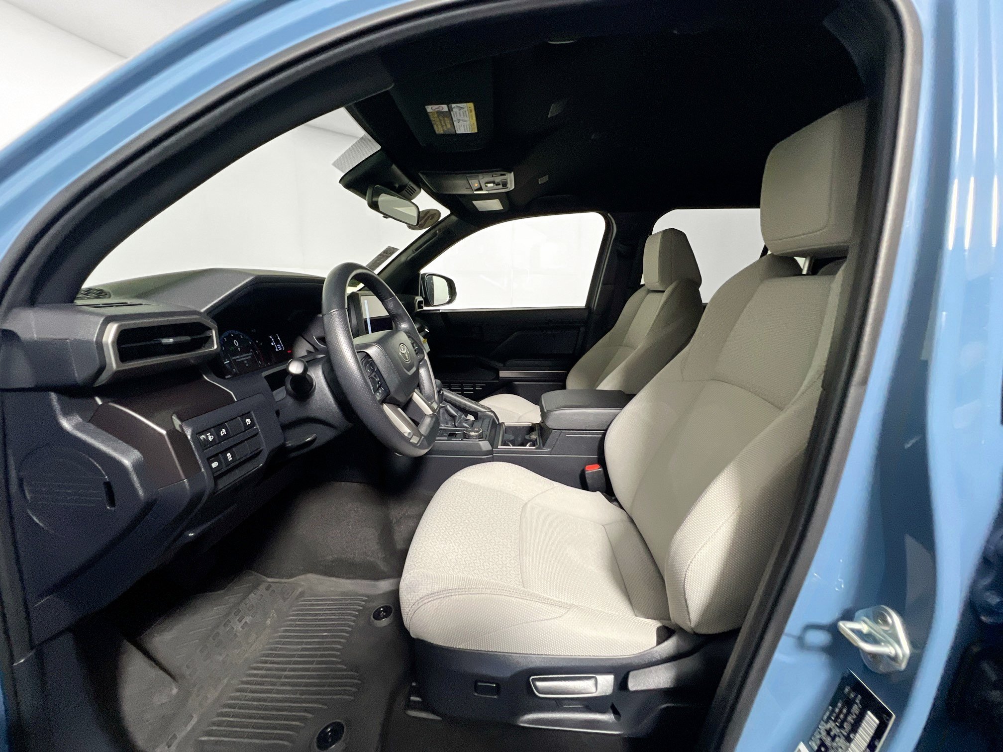Used 2026 Toyota 4Runner SR5 RWD image 14