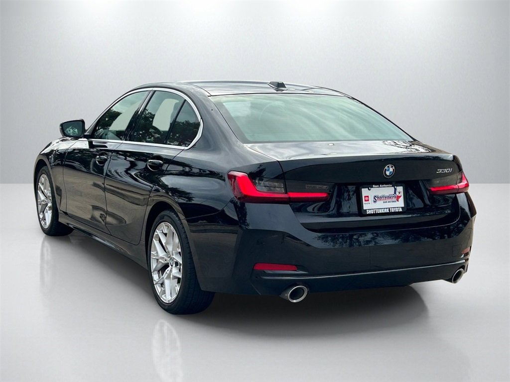 Used 2025 BMW 330i Sedan image 7