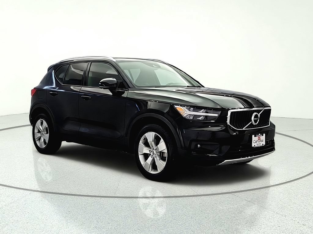 Used 2022 Volvo XC40 T5 Momentum AWD/4WD image 9