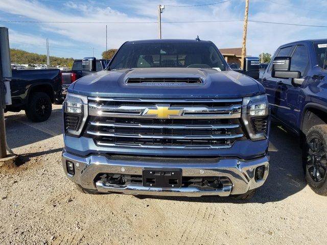 New 2026 Chevrolet Silverado 2500 LTZ w/ LTZ Convenience Package image 6