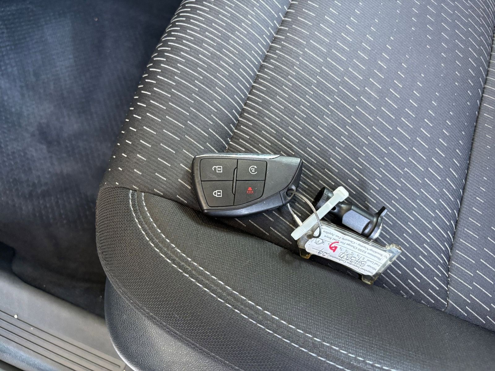 Used 2025 Chevrolet Equinox LT FWD image 25