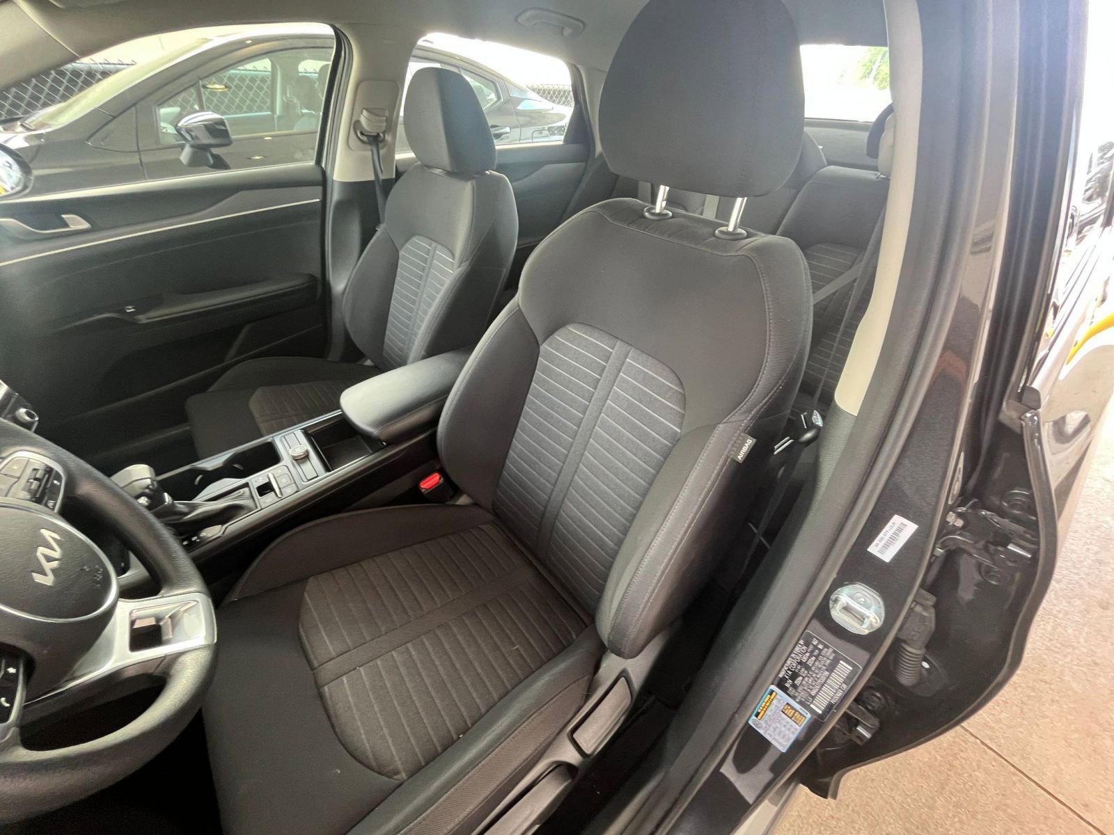 Used 2025 Kia K5 LXS FWD image 34