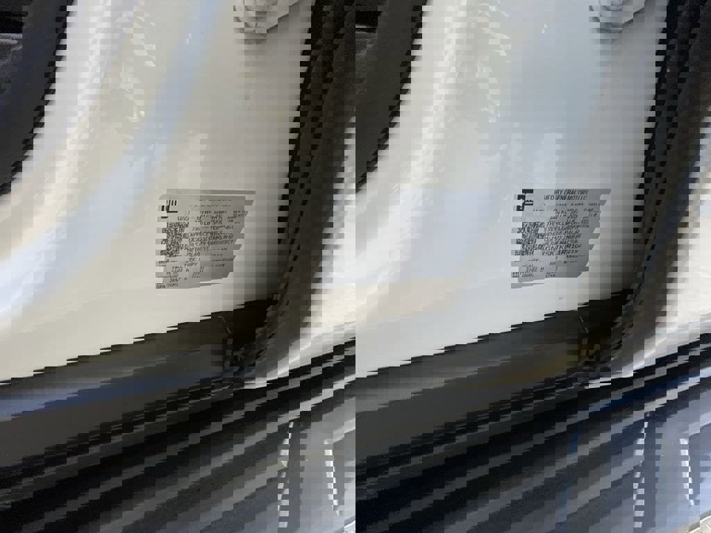 Certified 2024 Chevrolet Tahoe High Country w/ Advanced Technology Package image 34