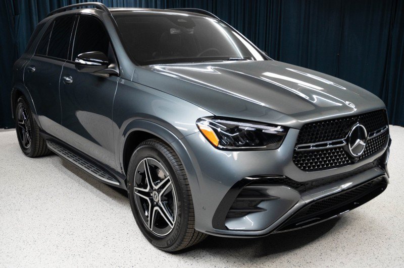 New 2026 Mercedes-Benz GLE 450 4MATIC image 3