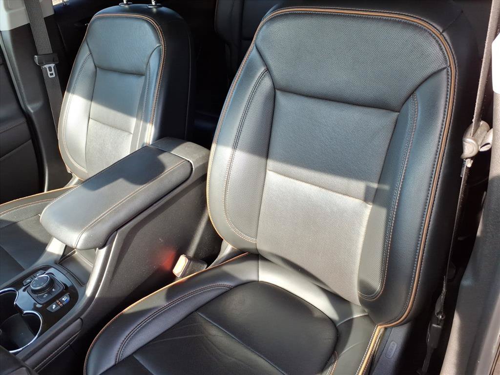 Certified 2021 GMC Acadia AT4 w/ Preferred Package AWD/4WD image 18