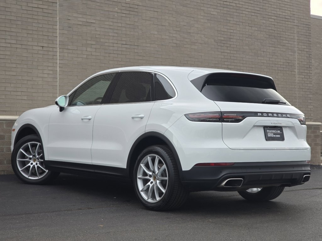 Certified 2023 Porsche Cayenne image 4