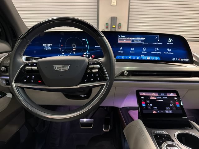 Certified 2026 Cadillac Vistiq Sport AWD/4WD image 13