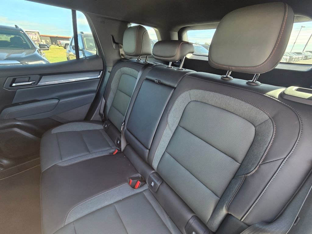 New 2026 GMC Terrain AT4 w/ Convenience Package III AWD/4WD image 24