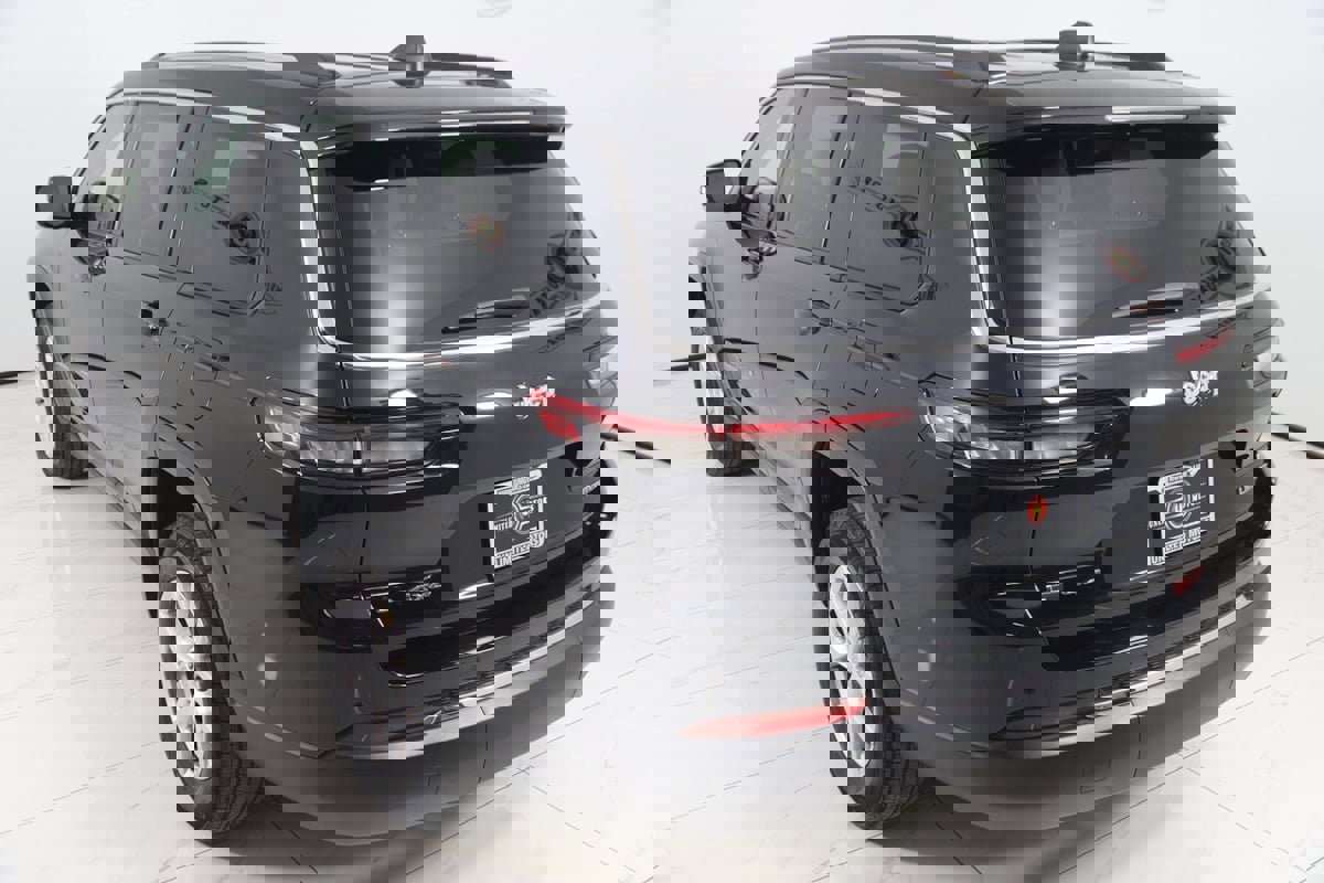 Used 2022 Jeep Grand Cherokee L Limited image 28