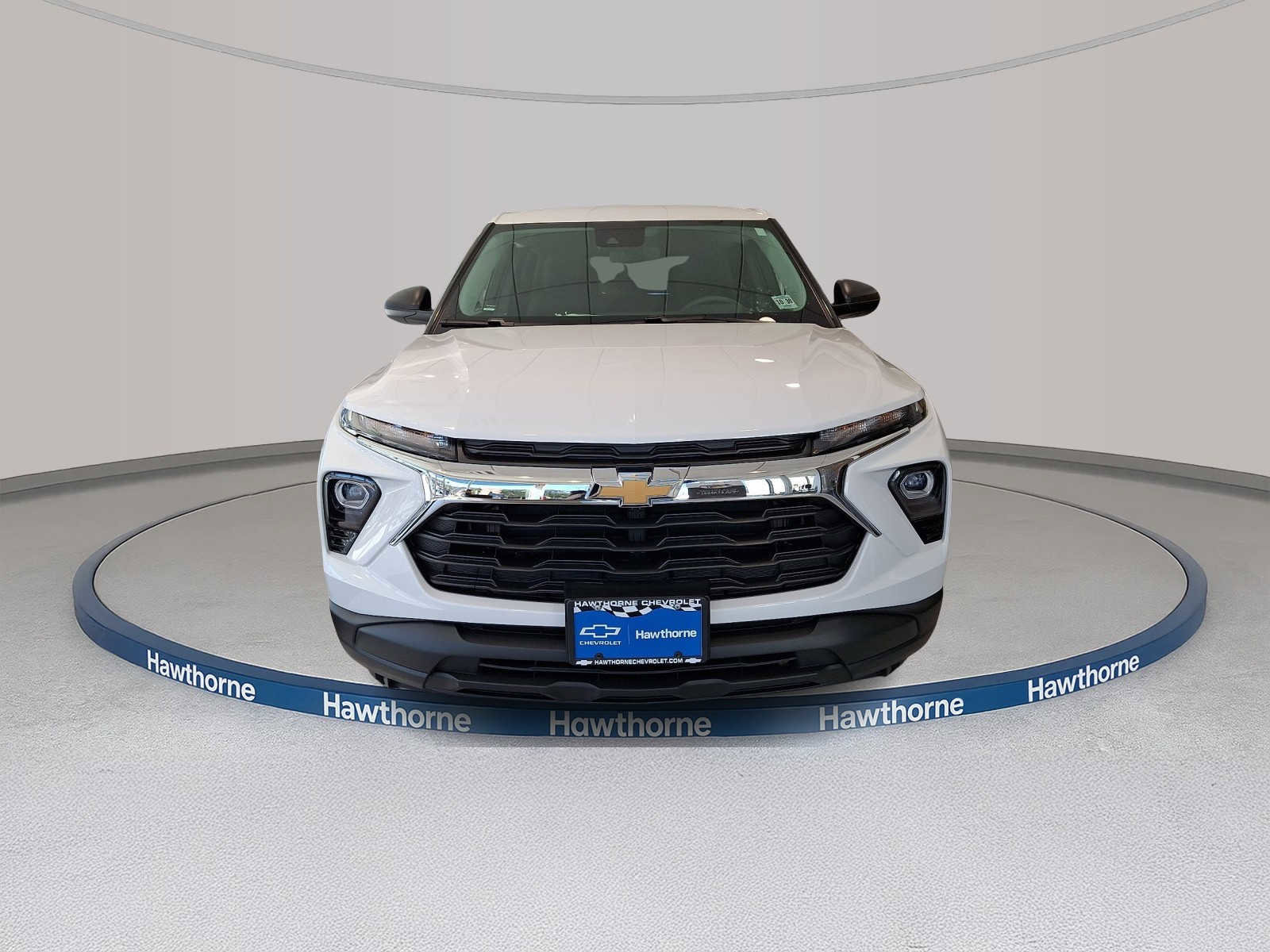 Used 2026 Chevrolet TrailBlazer LS w/ LS Convenience Package image 2