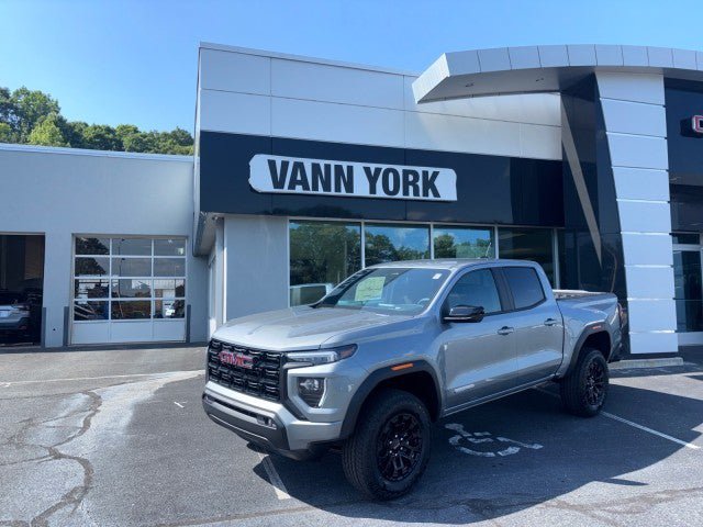 New 2026 GMC Canyon Elevation w/ Convenience Package RWD image 1