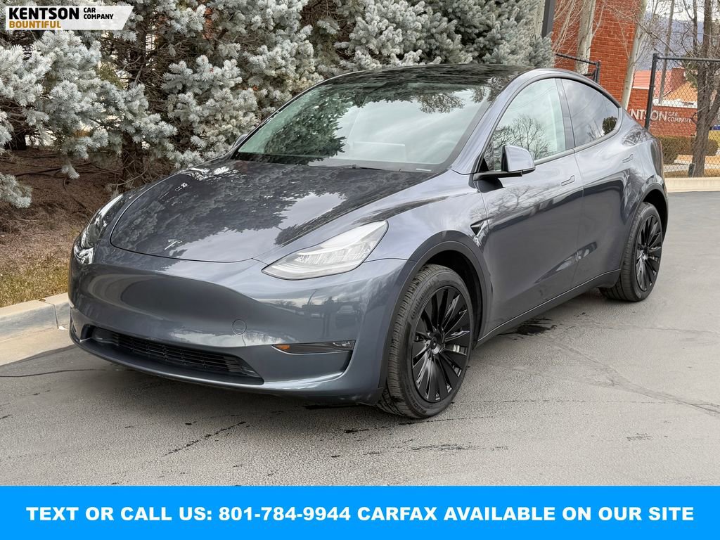 Used 2023 Tesla Model Y Long Range image 3