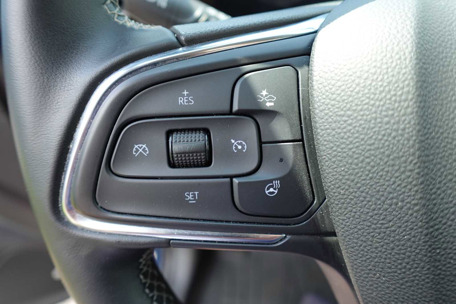 Used 2024 Buick Encore GX Avenir w/ Avenir Technology Package image 15