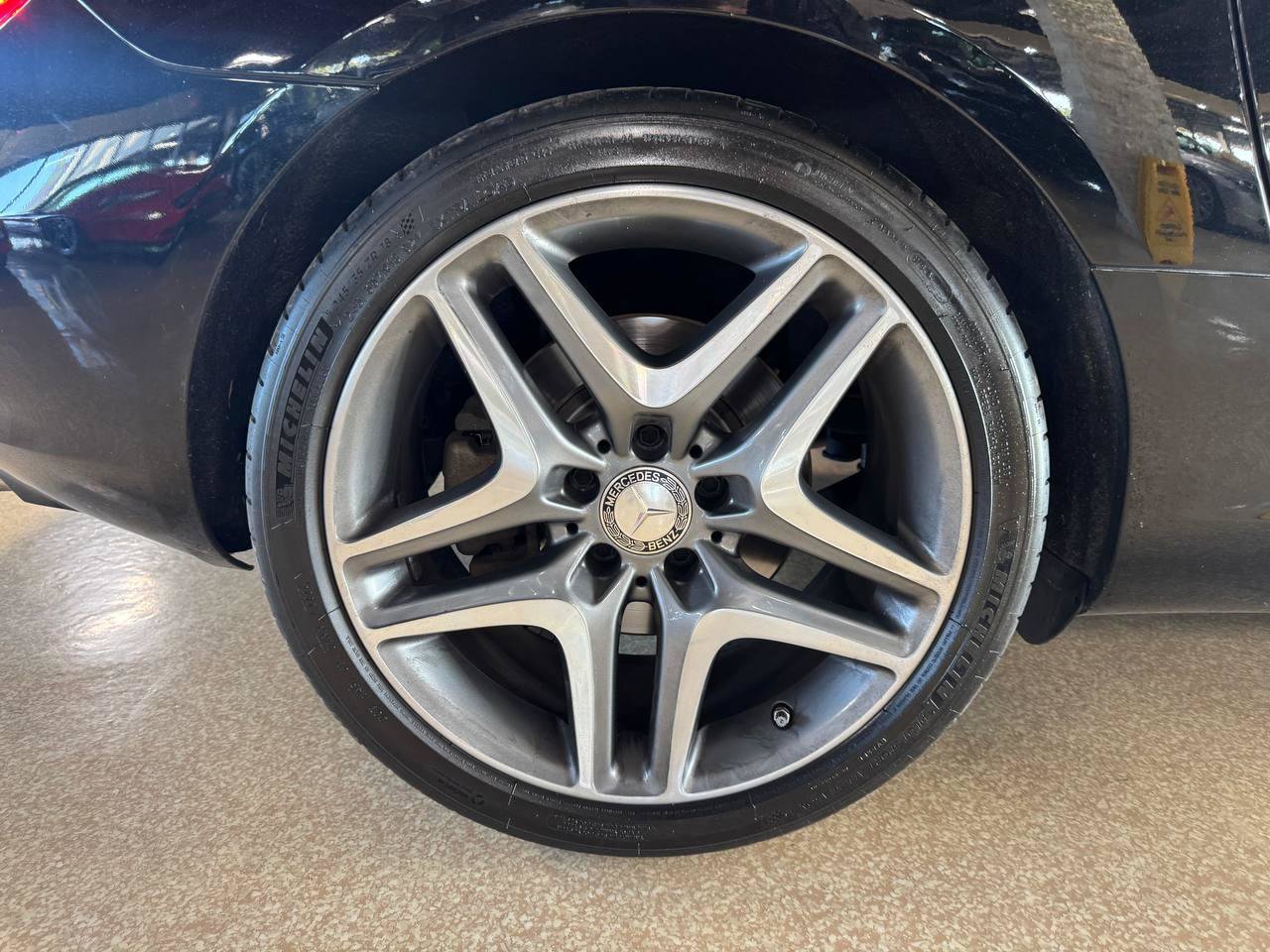 Used 2013 Mercedes-Benz SLK 250 image 41