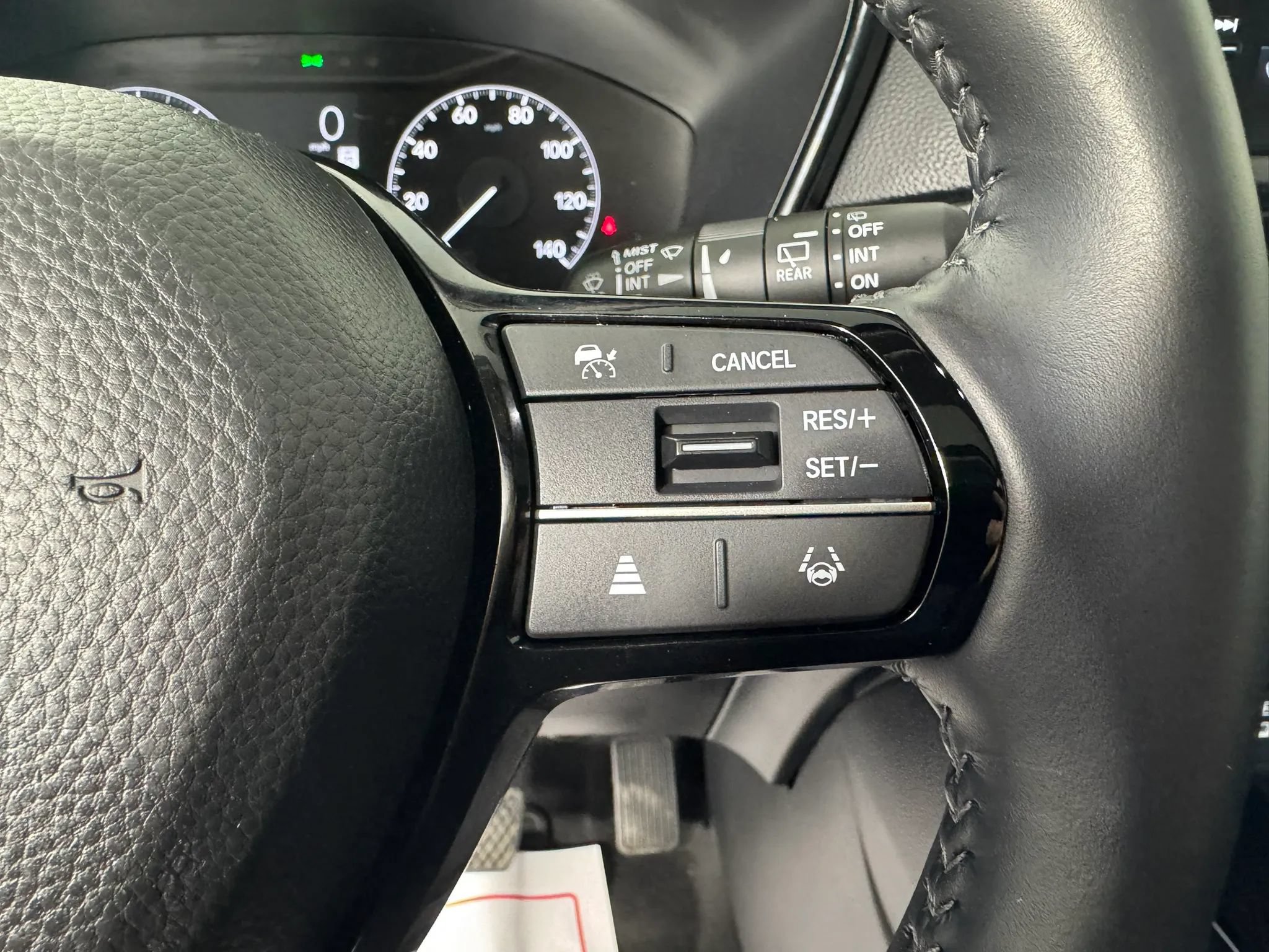 Used 2025 Honda CR-V EX-L image 16