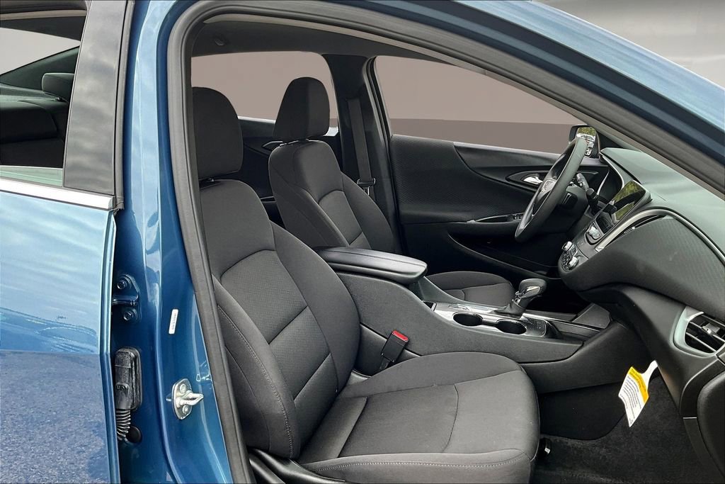 Used 2024 Chevrolet Malibu LT image 27