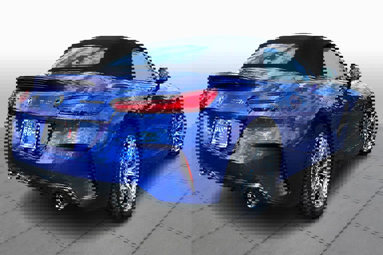 Certified 2023 BMW Z4 sDrive30i w/ Driving Assistance Package image 13