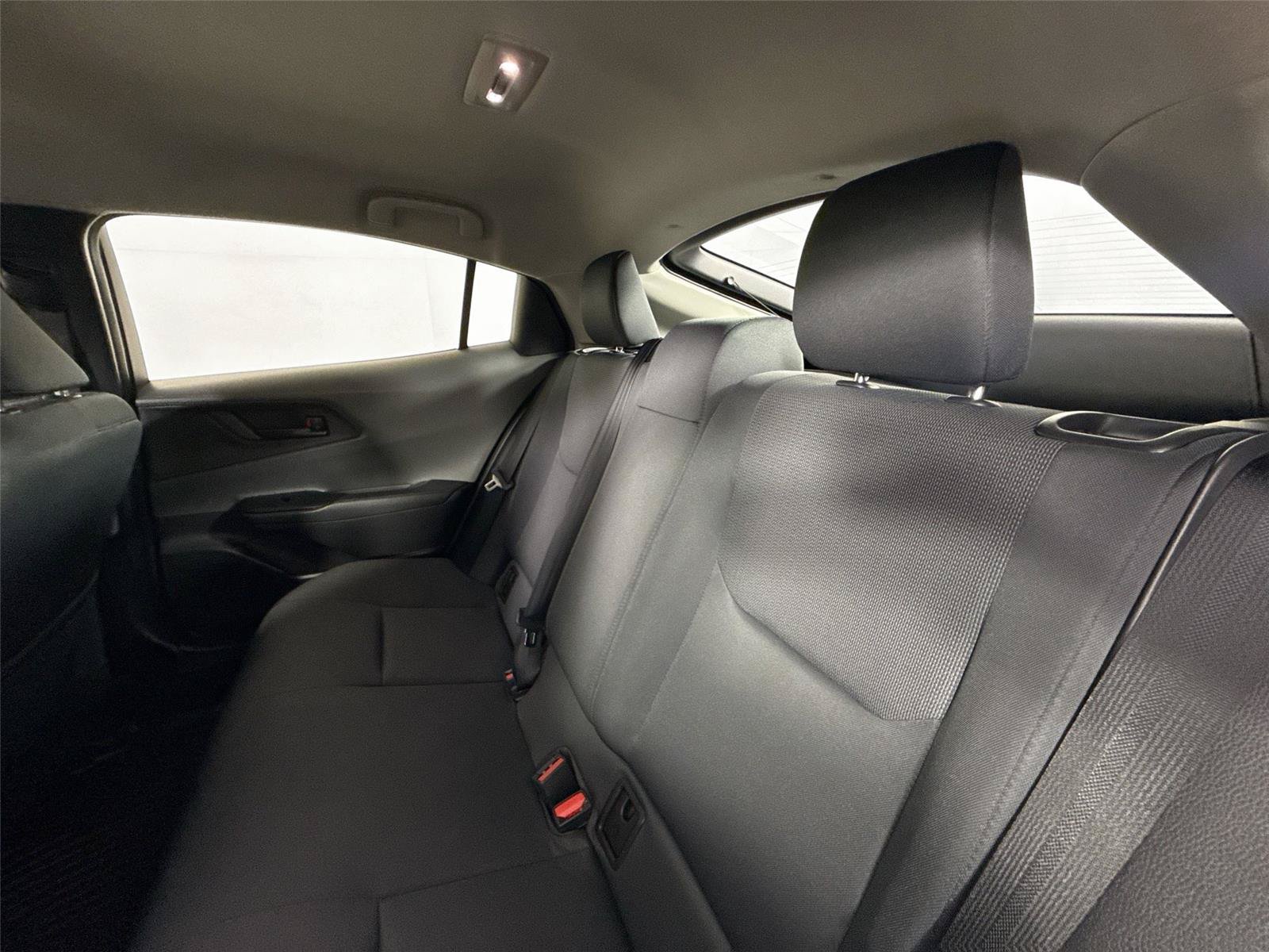 Certified 2023 Toyota Prius LE FWD image 28