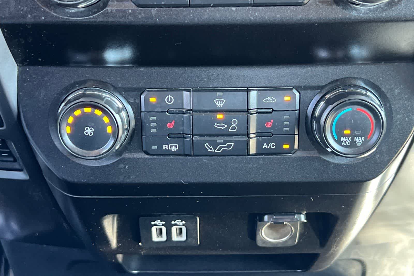 Used 2019 Ford F150 XLT w/ Equipment Group 302A Luxury AWD/4WD image 22