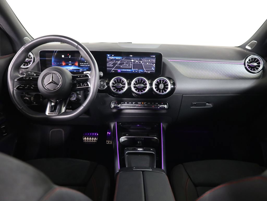 Used 2025 Mercedes-Benz GLA 35 AMG 4MATIC image 43