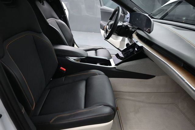 Used 2023 Lucid Air Touring AWD/4WD image 27