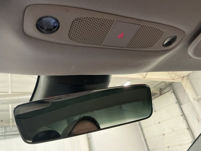 Used 2018 Tesla Model 3 Mid Range image 22