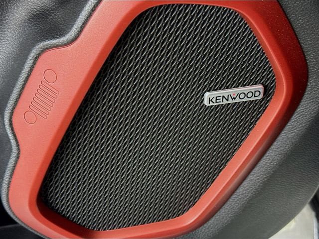 Used 2021 Jeep Renegade Trailhawk w/ Sun & Sound Group image 19