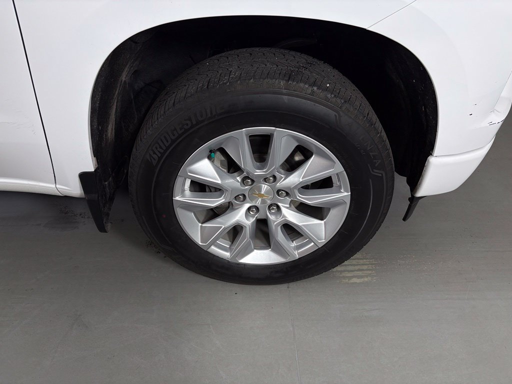 Used 2024 Chevrolet Silverado 1500 Custom RWD image 12