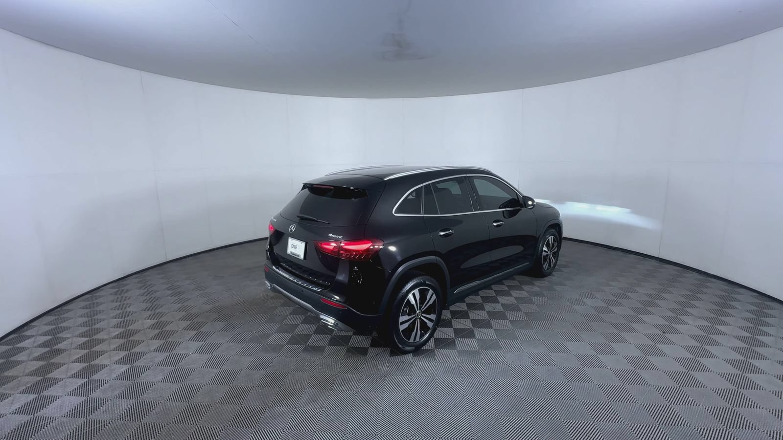 Used 2025 Mercedes-Benz GLA 250 4MATIC image 8